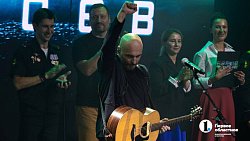 «RT.Док: Время наших героев» рассказал южноуральской молодежи правду про СВО