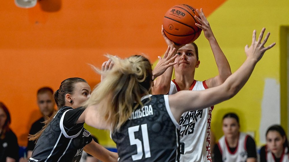 «Славянка-ЧКПЗ» заняла третье место на турнире памяти Перминова в Челябинске