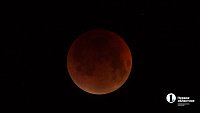 Челябинец заснял все фазы затмения «кровавой» луны 7 сентября