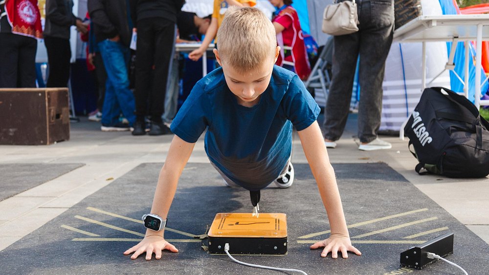 Более 8000 человек выполнили тесты ГТО на фестивале «Челябинская область — большая семья»