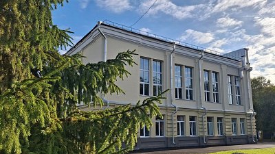 В Челябинске ремонтируют школу, где собирали 96‑ю бригаду танкистов-добровольцев