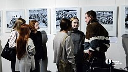 В Челябинске открыли фотовыставку к 80‑летию победы Китая и СССР над Японией