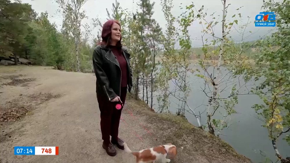 Пройдемся по живописному Изумрудному карьеру в сюжете «Любимое место»