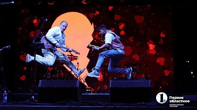 В день рождения Челябинска перед горожанами выступили «Братья Грим» и Акмаль