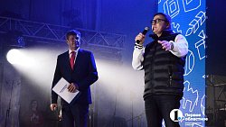 В Челябинске в честь Дня города на сцене выступили Валерия и Дмитрий Певцов