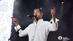 В Челябинске в честь Дня города на сцене выступили Валерия и Дмитрий Певцов