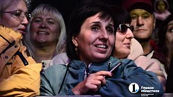 В Челябинске в честь Дня города на сцене выступили Валерия и Дмитрий Певцов