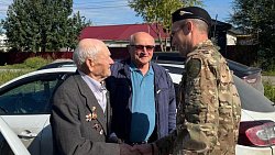 99-летний ветеран проголосовал на избирательном участке под Челябинском