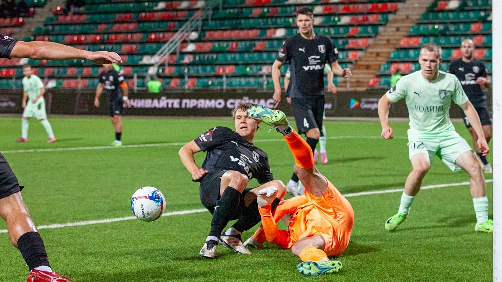 Футболисты «Торпедо» разошлись миром с дублем «Родины» во Второй лиге