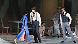 Челябинцам показали балет о двух Аннах: Ахматовой и Павловой