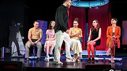 Как мы редакцией на премьеру в Камерный театр ходили