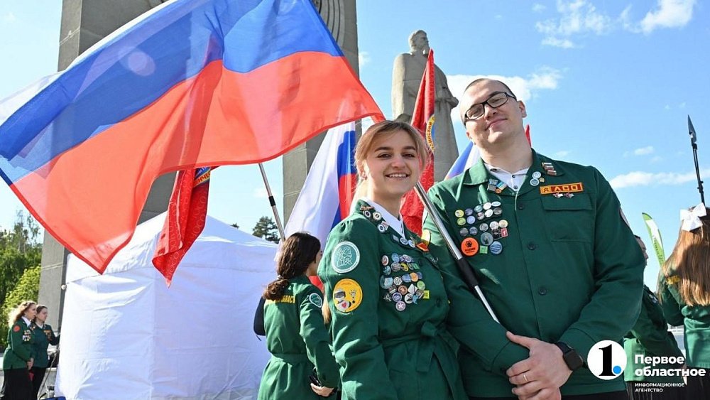 Алексей Текслер призвал горожан голосовать за студенческие отряды Челябинской области