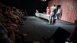 Что делать, если тебя не ждут дома: в Челябинском Молодежном театре рассуждают о судьбе освободившихся заключенных