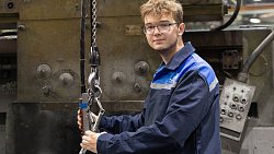 В Челябинске на ЧТЗ работает самый большой в регионе штат глухих