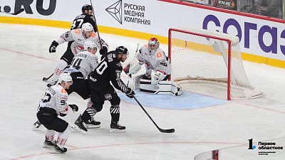 «Трактор» разгромил «Авангард» и прервал его серию из шести победных матчей