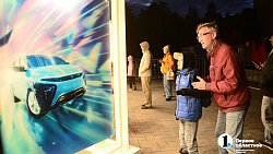 В Челябинске показали мультимедиашоу на памятнике Игорю Курчатову