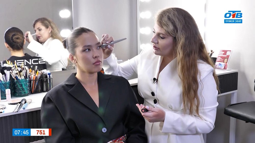 Отличие жидких и сухих текстур в рубрике «Косметичка»