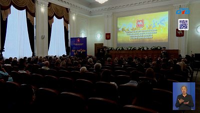 Депутаты наградили выдающихся педагогов Челябинской области