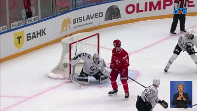 «Трактор» в гостях уступил «Спартаку»