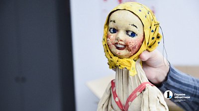 Первыми марионетками Челябинского театра кукол были Аленушка и мухоморы