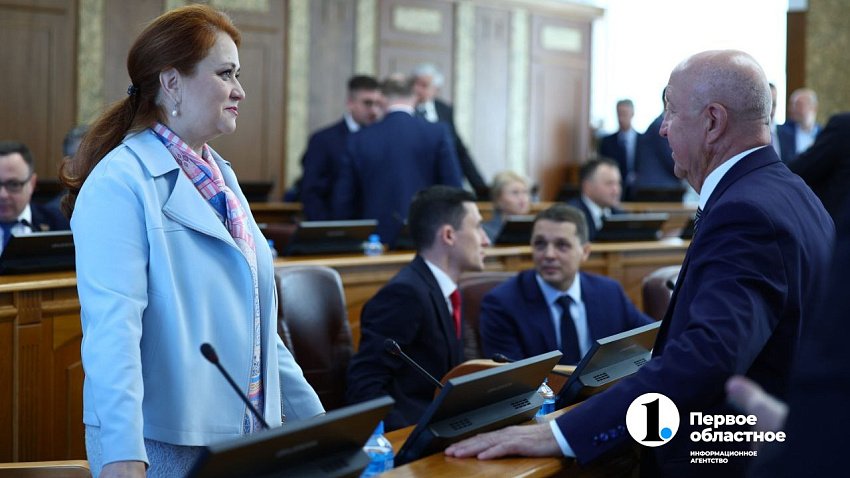 Южноуральские депутаты провели первое заседание парламента восьмого созыва