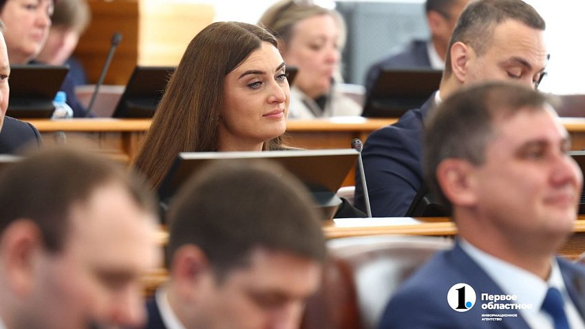 Южноуральские депутаты провели первое заседание парламента восьмого созыва