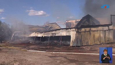 Крупный пожар в мебельном цехе Челябинска