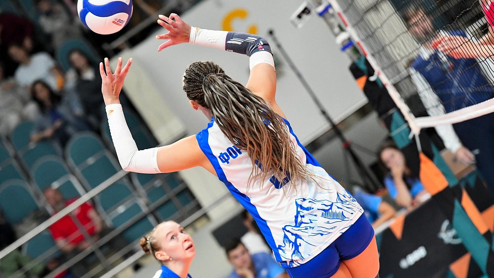 Волейбольный клуб «Динамо-Метар» с поражения стартовал в Суперлиге