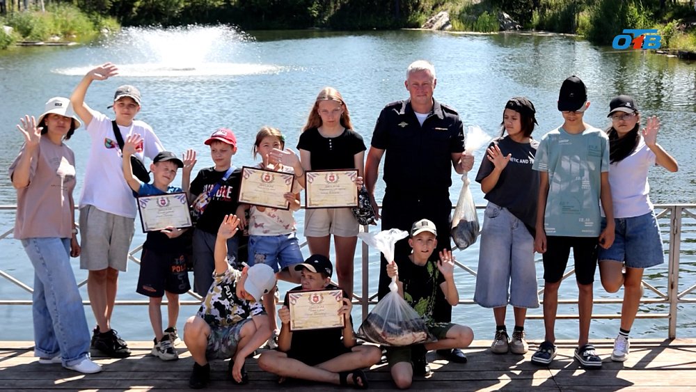 Южноуральские полицейские подарили воспитанникам центра помощи детям «Травники» яркий день на природе