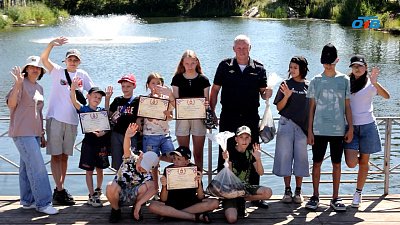 Южноуральские полицейские подарили воспитанникам центра помощи детям «Травники» яркий день на природе