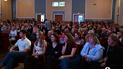 Кевин Костнер плакал: как Никита Михалков показывал звезде «Сибирского цирюльника»