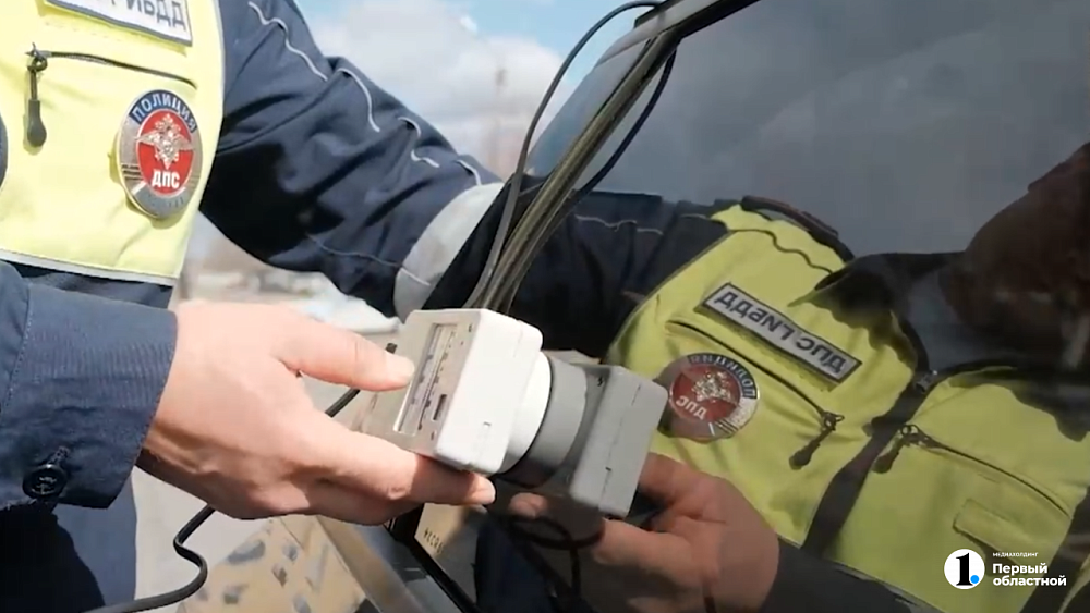 Полицейские Челябинска выявили 347 случаев нарушения правил тонировки автомобилей