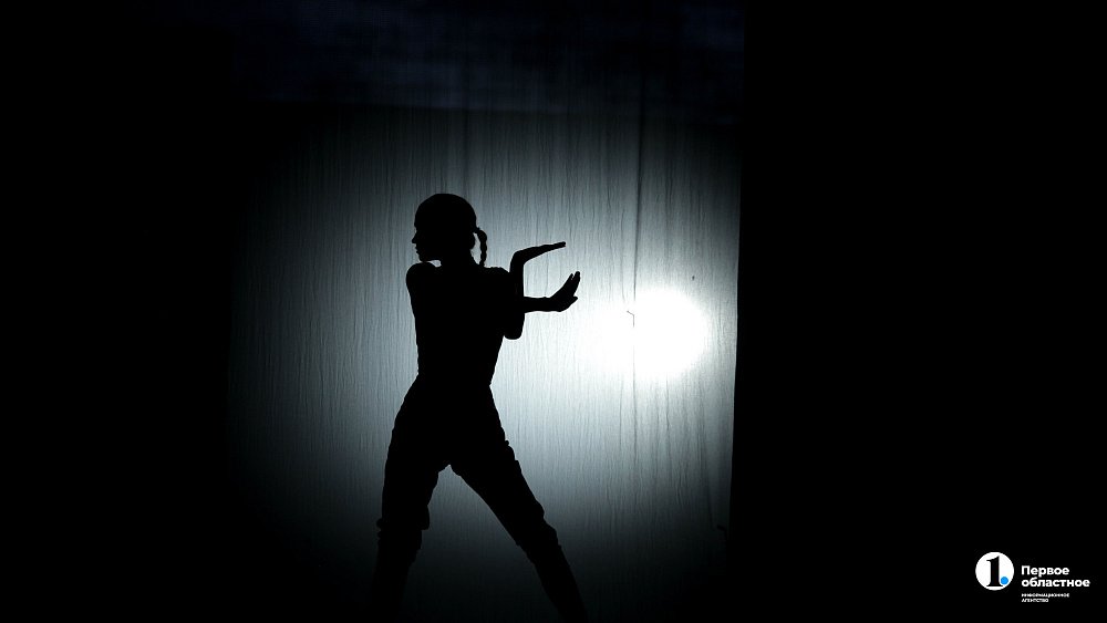 Челябинский театр современного танца ставит спектакль о виртуальном бессмертии