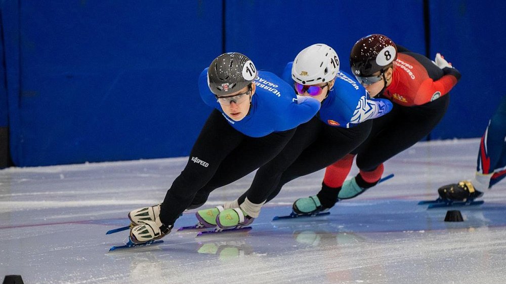 Конькобежцы Челябинской области выступят в мировом туре по шорт-треку