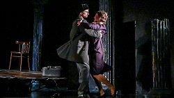 Лучшим спектаклем челябинского фестиваля «Камерата» стала работа «Счастье мое»