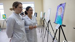 Челябинцы с ментальными особенностями избавляются от переживаний через арт‑терапию