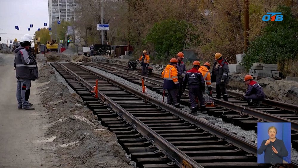 В Челябинске на проспекте Победы переносят трамвайные рельсы