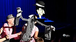 В день рождения Челябинский театр кукол говорил о своих ровесниках