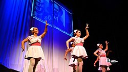 В день рождения Челябинский театр кукол говорил о своих ровесниках