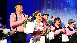 В день рождения Челябинский театр кукол говорил о своих ровесниках