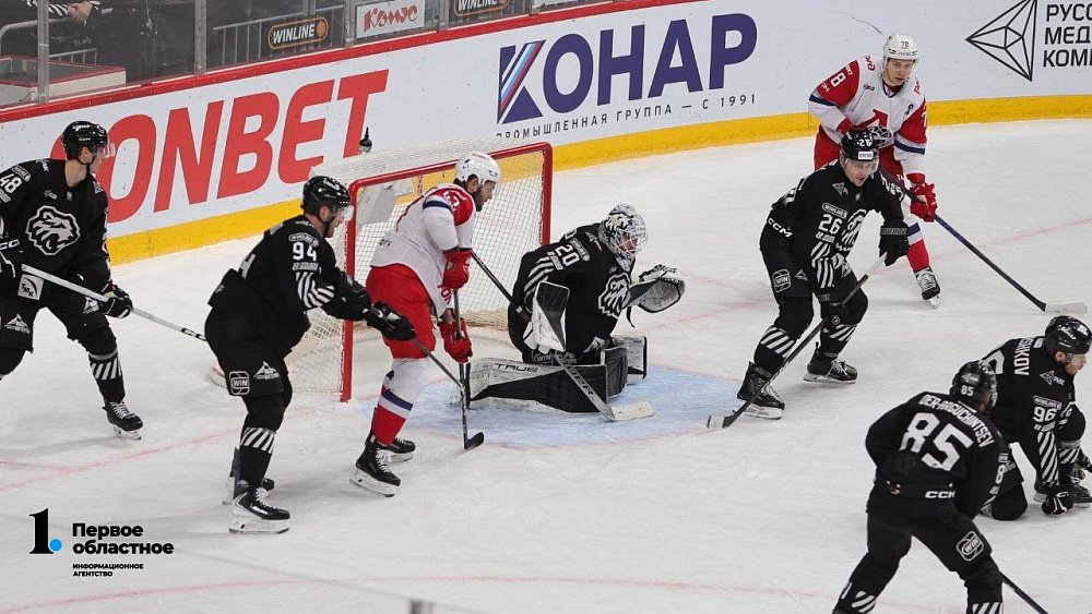 Хоккейный клуб «Трактор» уверенно выиграл у «Локомотива» в чемпионате КХЛ
