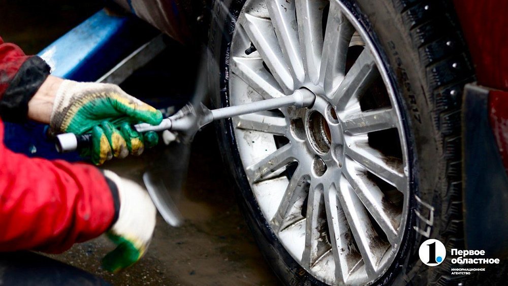 В челябинских шиномонтажках очереди расписаны на неделю вперед