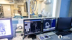 Депутат Госдумы высоко оценил уровень онкогематологической помощи в челябинской клинике