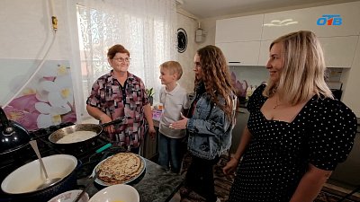 11-летний Саша, который попросил у Деда Мороза маму, нашел свою семью