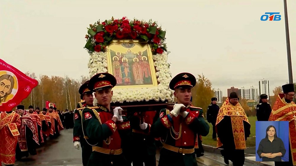 Более пятнадцати тысяч верующих собрал Крестный ход в Челябинске