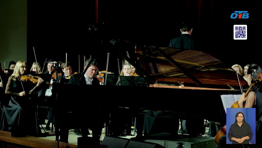 В Озёрске для педагогов выступил Денис Мацуев