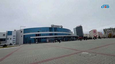 «Трактор» дома обыграл «Локомотив»