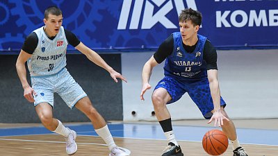 Баскетбольный клуб «Металлург» разгромил «Купол-Родники» в Суперлиге