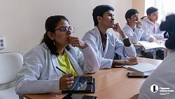 Белые халаты для мира: как Челябинск шесть лет готовит врачей для разных стран