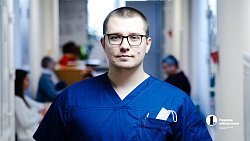 «Темнота закрылась шторкой»: история тех, кто дарит второй шанс